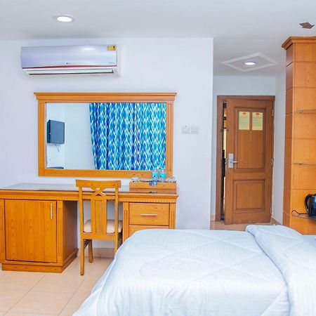 Sleep Inn Hotel - City Centre Dar es Salaam Zewnętrze zdjęcie