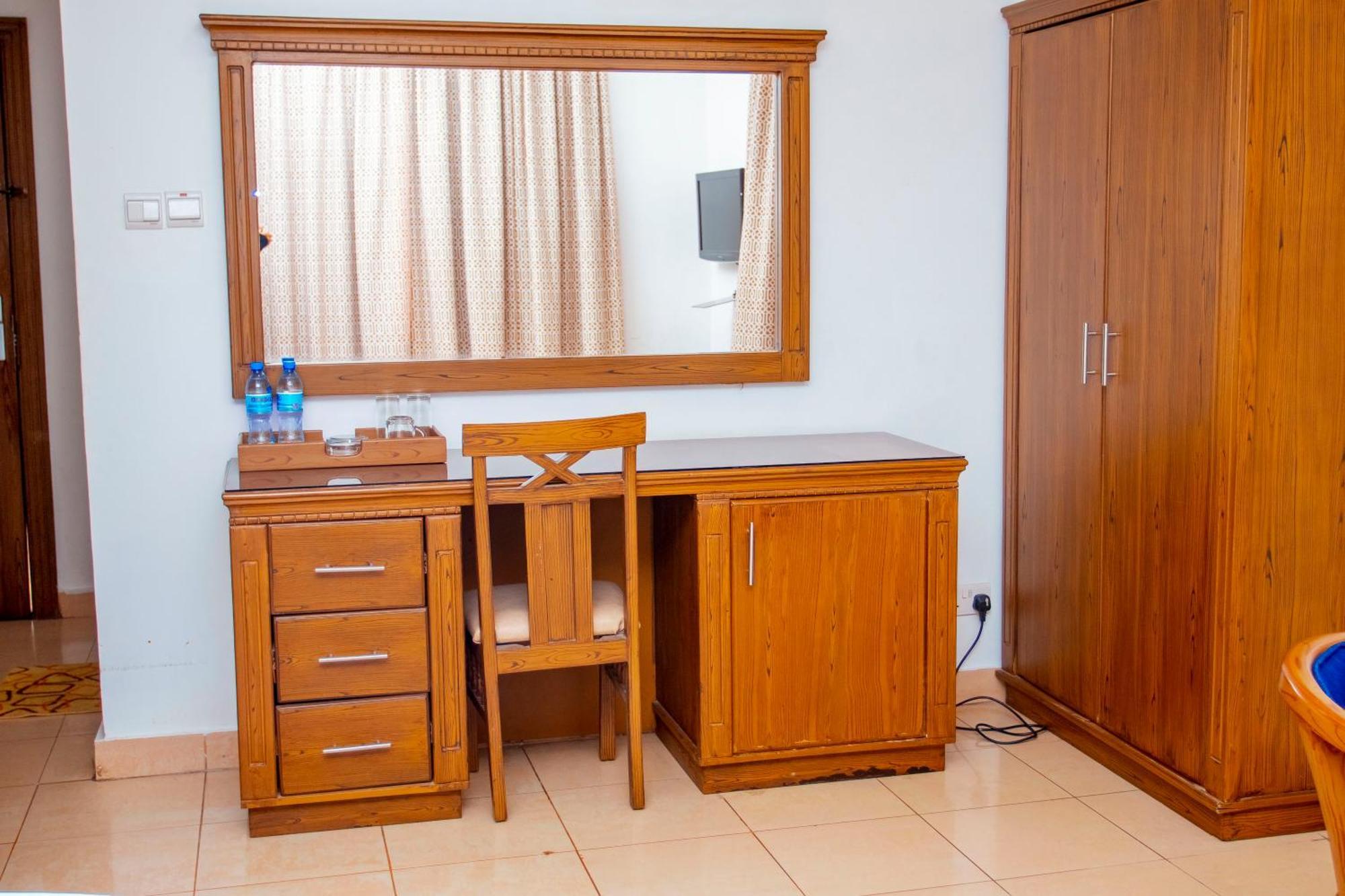 Sleep Inn Hotel - City Centre Dar es Salaam Zewnętrze zdjęcie