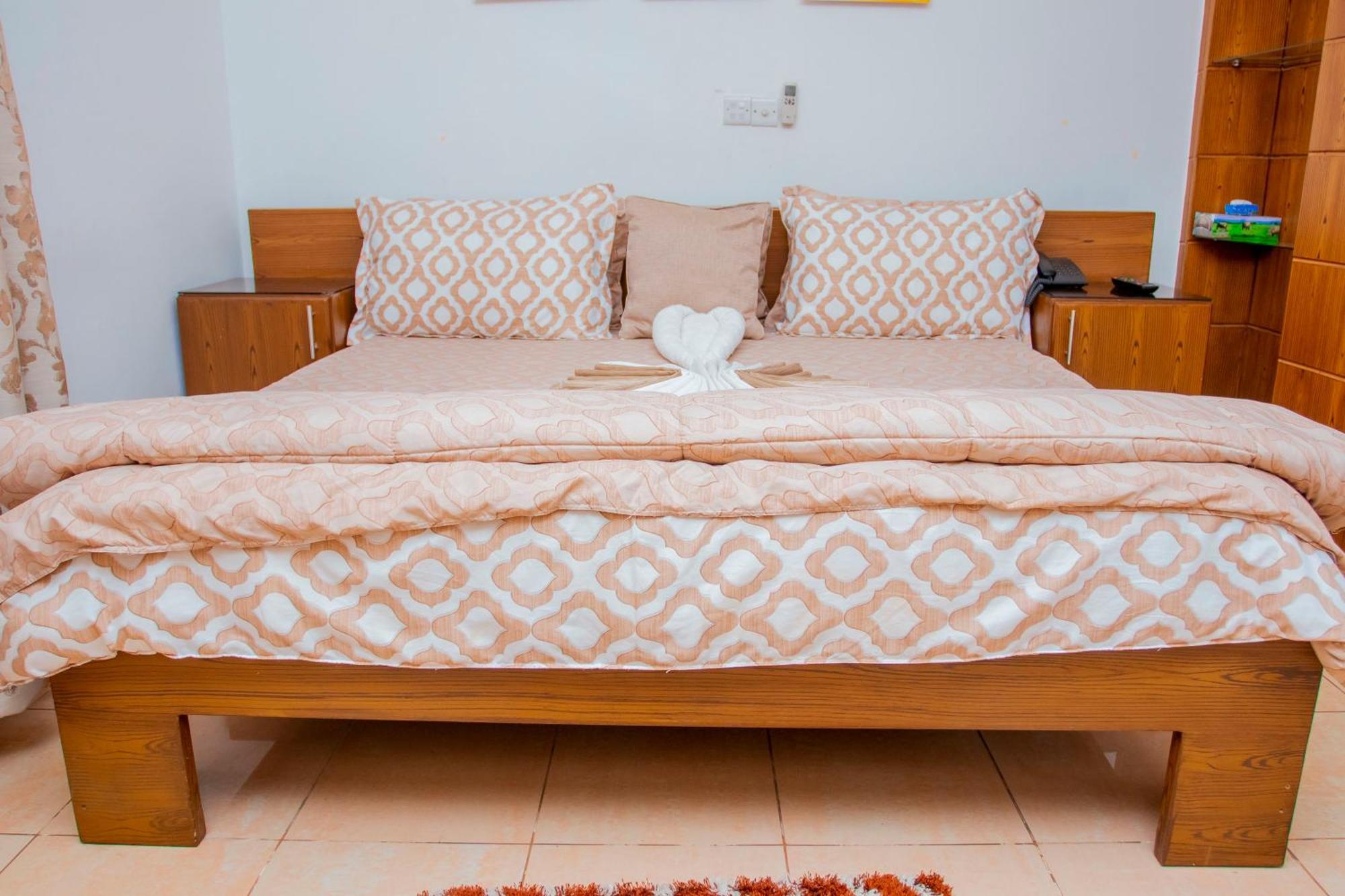 Sleep Inn Hotel - City Centre Dar es Salaam Zewnętrze zdjęcie
